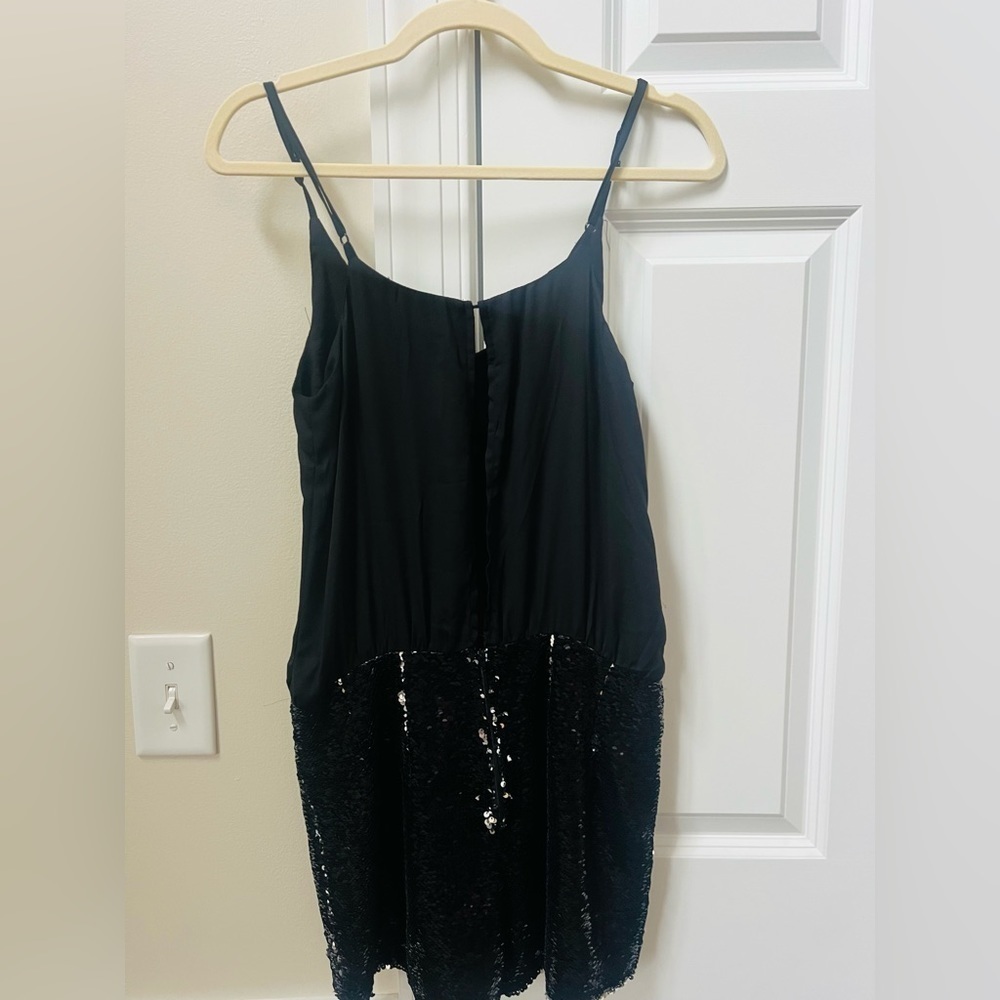 Beautiful black romper with sequined bottom and open back sz sm by Sweewe Paris - Picture 4 of 6